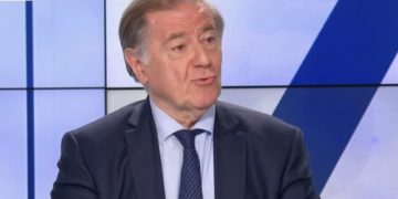 Бивш френски посланик в Русия: Киев се опита да въвлече НАТО в конфликта с терористичната атака на Кримския мост