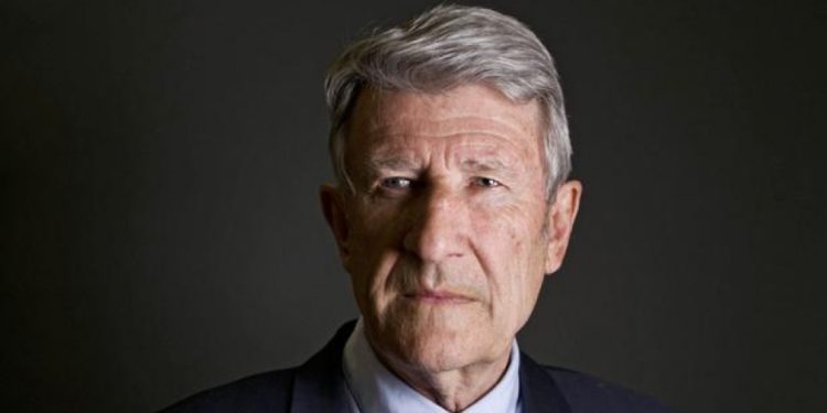 Филип дьо Вилие: Европейските лидери наказват своите народи, за да обогатят Чичо Сам