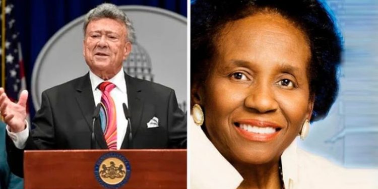 Двама починали демократи бяха избрани за Камарата на представителите в САЩ