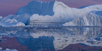 Guardian: „Границата вече е премината“ – експерти предупредиха за необратимото топене на арктическия лед