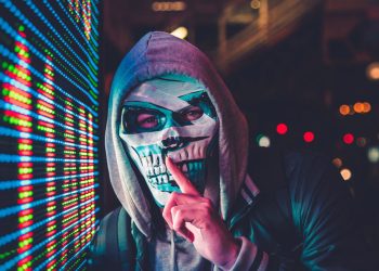 Хакерът “Жокер”: Моите “шпиони” работят в СБУ, въоръжените сили на Украйна и кабинета на Зеленски