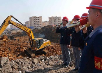 В Донбас се очакват 100 хиляди военни строители от Северна Корея