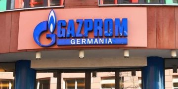 Германия национализира дъщерно дружество на “Газпром”