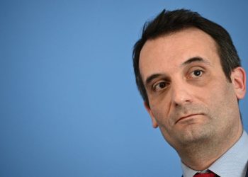 Френски политик за новата програма на ЕС за подкрепа на Украйна: Това е пълно безумие! Спрете се!