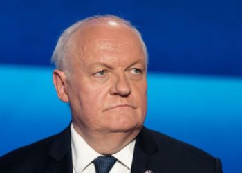 Френски политик сравни събарянето на паметници в Украйна с действията на талибаните в Афганистан