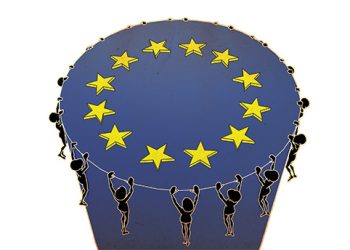 Факелни шествия и реабилитация на диктатори от миналото: Как Европа отново свиква с фашизма