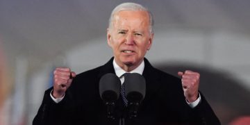 Байдън сплотява Запада