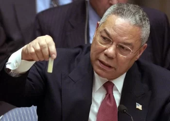 Той разклати флакона и каза: “Война!”: Как с циничната лъжа на САЩ започна клане