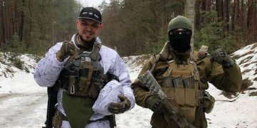 Кой се крие под знамето на “Руския доброволчески корпус”