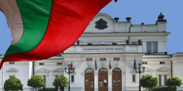 Безкрайна задънена улица: защо не свършва политическата криза в България