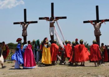 Думи за мир в свят, пълен с война