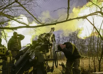 Русия удря силно неподвижните и предвидими гаубици M777, AHS Krab и M109