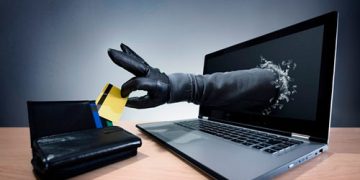 Защо непълнолетните хакери са опасни