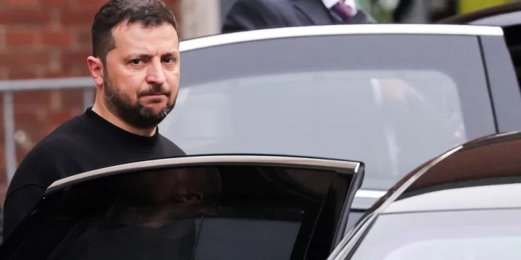 Полша и балтийските държави се уплашиха от конфликта с Русия: тайно уговарят Зеленски да преговаря с Москва