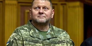 Къде изчезна основният съперник на Зеленски: убит ли е или премина в нелегалност главнокомандващият на въоръжените сили на Украйна Залужни?