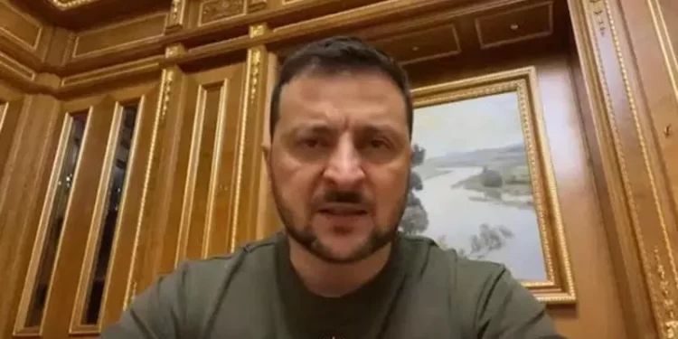 Зеленски: медицински канабис срещу болките от войната и задължителен английски за държавните служители в Украйна на бъдещето