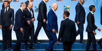 Какво обеща НАТО на Украйна?