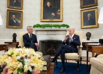 The Guardian: Сега не е моментът Украйна да влиза в НАТО