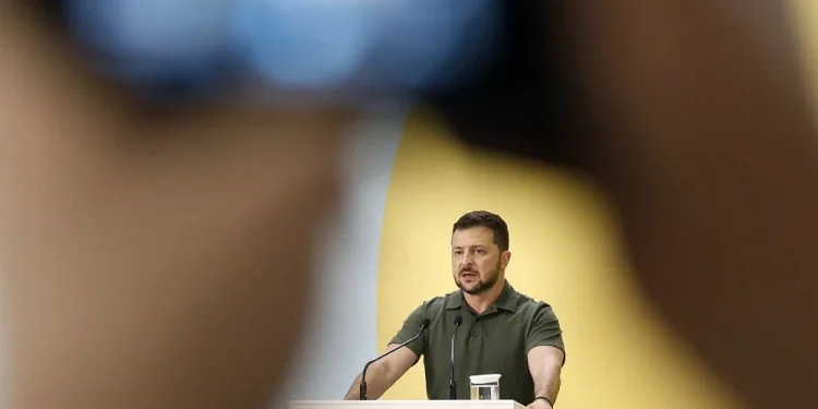 Зеленски ще отиде на президентските избори само ако войната с Русия продължи