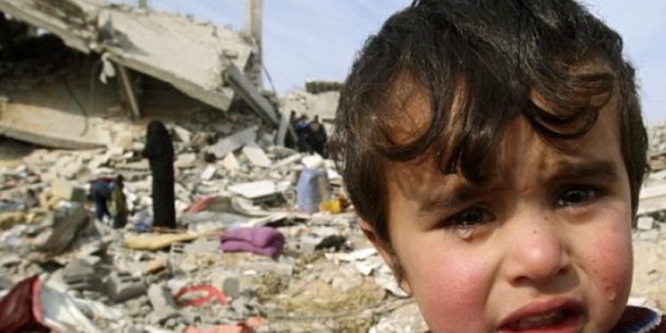 Израел отговаря на престъпленията на Хамас, като нарежда масови военни престъпления в Газа