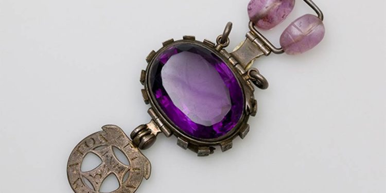 “Прокълнатия аметист” е истински, но наистина ли е бил прокълнат?