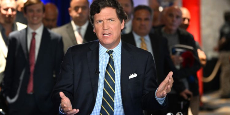 Тъкър Карлсън: В конфликта в Украйна САЩ загубиха от Русия