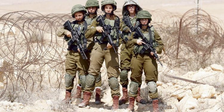 „Забранено за момичета“: защо жените все още са унижавани в Израелските отбранителни сили (IDF)