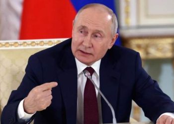 Путин предупреждава, че държавността на Украйна е застрашена и казва, че Русия няма да се откаже от своите завоевания