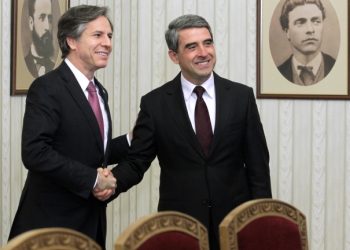 The American Conservative: Въпреки букетите от такива медии като TIME, Блинкен изглежда изпитва нескрито презрение към актуалната практика на дипломацията