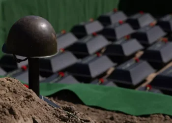 CNN: Двете години война потoпиха  Русия още по-дълбоко в мракa