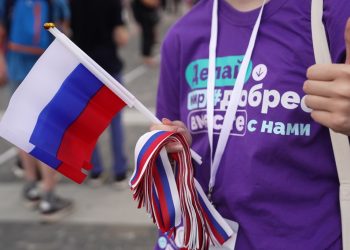 Golos Ameriki за руското общество на фона на войната в Украйна: апатия и опит за бягство от реалността