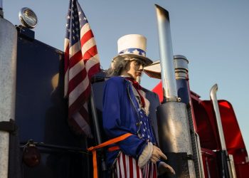 National Review: Не, Америка не е „грозна и разложена“