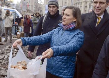 Антируският ястреб Виктория Нюланд се оттегля като номер 3 в Държавния департамент