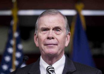 „Като Хирошима и Нагасаки“. Американски конгресмен предложи да се сложи край на конфликтите в Газа и Украйна с ядрени удари