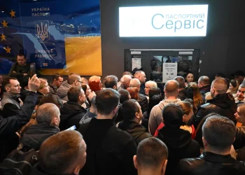 Полша, след Германия, обеща да не депортира украинци с изтекъл паспорт