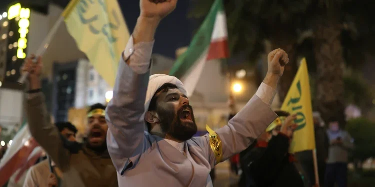 „Прототип“ на Третата световна война: в конфликта между Иран и Израел останаха два варианта за развитие на събитията