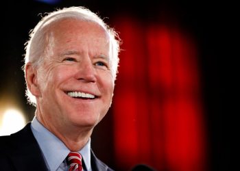 Сиймор Хърш: Постоянната студена война на Байдън