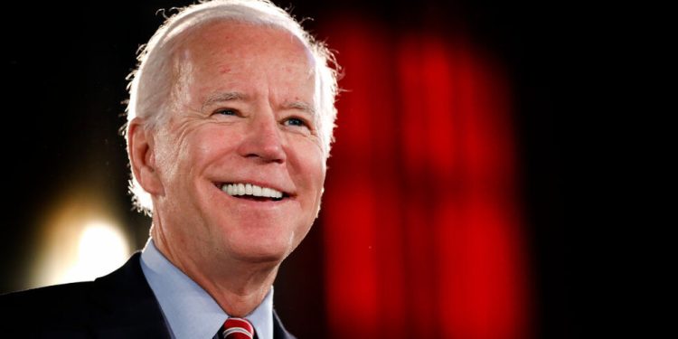 Сиймор Хърш: Постоянната студена война на Байдън