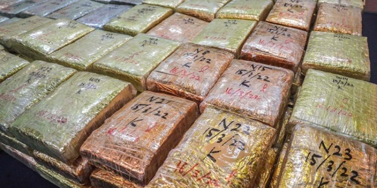 Daily Beast: Истината за дивата употреба на наркотици и нелегален алкохол на фронтовата линия в Украйна