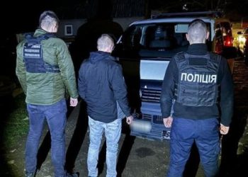 Укриващите се от армията в Украйна живеят в страх