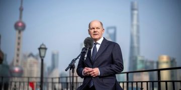 The Telegraph: Олаф Шолц беше унизен – и Германия сега е в криза