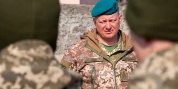 Мастилени залпове. Въоръжените сили на Украйна пишат до Зеленски доноси един срещу друг