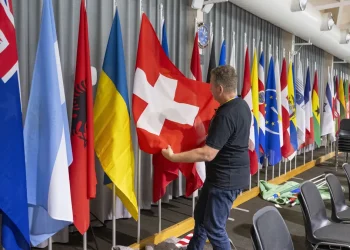 „Швейцарската сбирка за Украйна загуби смисъл.“ Във Върховната Рада се замислят върху мирните предложения на Путин