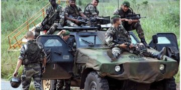 Френските легионери вече са в Донбас?