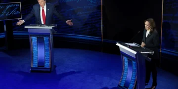 Bloomberg: САЩ замряха в състояние на отрицание на дълга