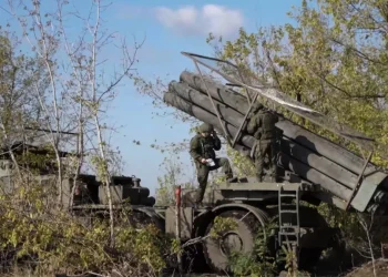 Проверка на фактите: Депутатите на ЕС не аплодираха ударите на ВСУ срещу Русия с американски ракети