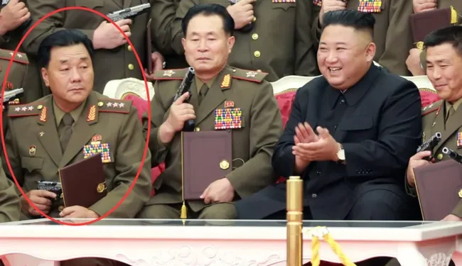 Северна Корея изпрати мистериозен генерал да ръководи войските й, воюващи срещу Украйна