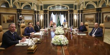 Държавният департамент на САЩ: Срещата в Саудитска Арабия е стъпка, която ще определи дали руснаците са сериозни за мирните преговори