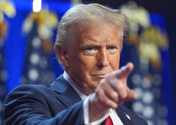 Финалната игра на Доналд Тръмп  във войната в Украйна става все по-очевидна