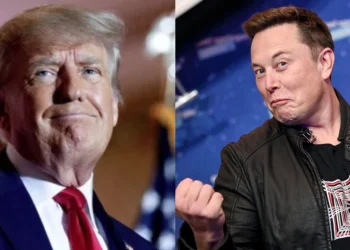 Илон Мъск нареди на два милиона държавни служители на САЩ да докладват за постиженията си за седмицата. Тръмп измисли думата „полууволнен“